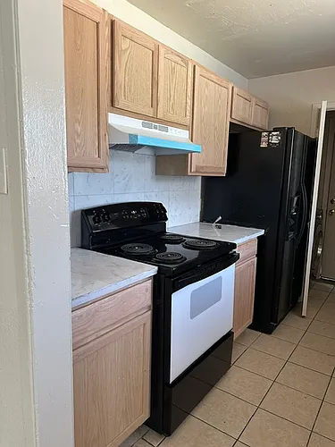 2207B Ruth St Photo 1