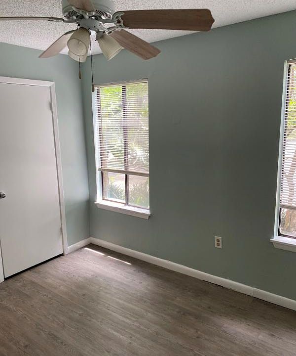 1st image of 3510 Sable Palm Ln Unit C