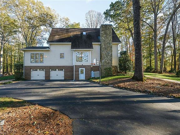 2nd image of 1435 Double Creek Dr