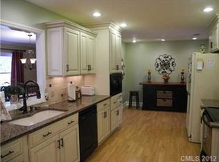 6403 Nesbit Rd, Waxhaw, NC 28173