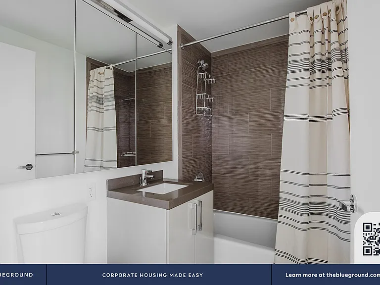 450 W 42nd St #29B — Photo 19