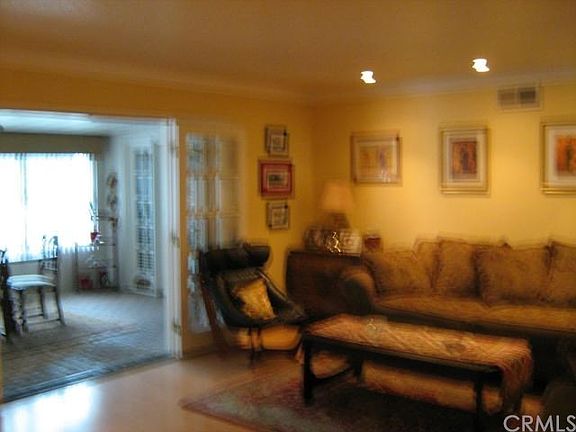 4th image of 26063 Glenmare St