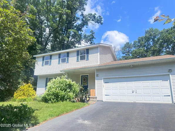 32 Tamarack Trail Trail, Saratoga Springs, NY 12866