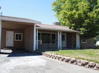 2391 Bonnie Dr, Redding, CA 96001