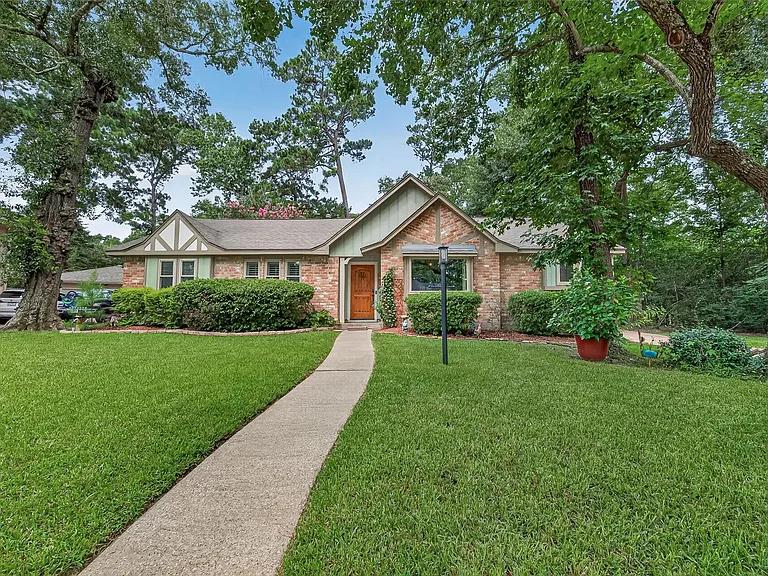 23011 Fox Hunt Dr — Photo 9