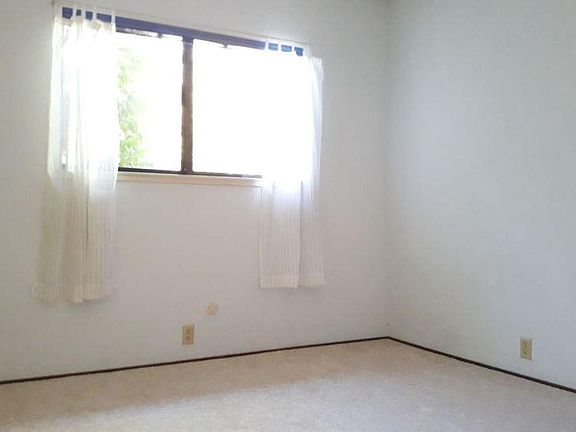 3rd image of 3010 Solito St