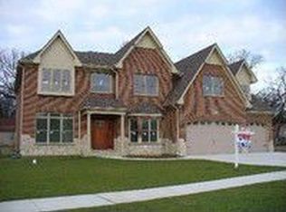 149 Timber Ct, Wood Dale, IL 60191