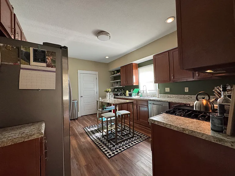 3649 Graceland Ave — Photo 21