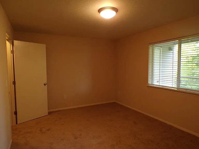 15052 NW Central Dr #908 — Photo 18