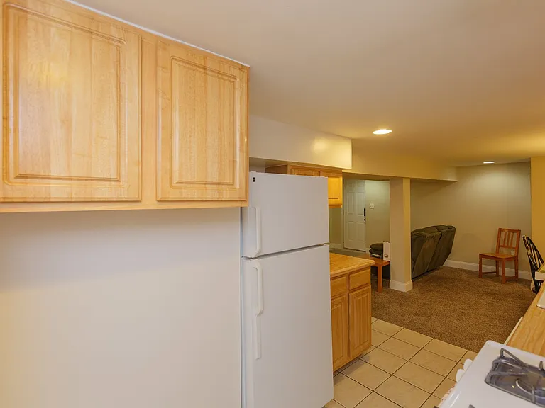 435 Manor Pl NW — Photo 17