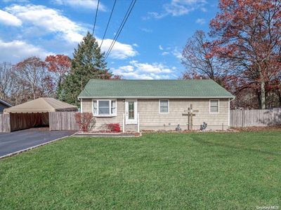 51 Clover Avenue, Farmingville, NY, 11738