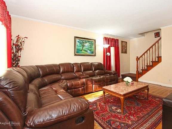 3rd image of 8133 248th St