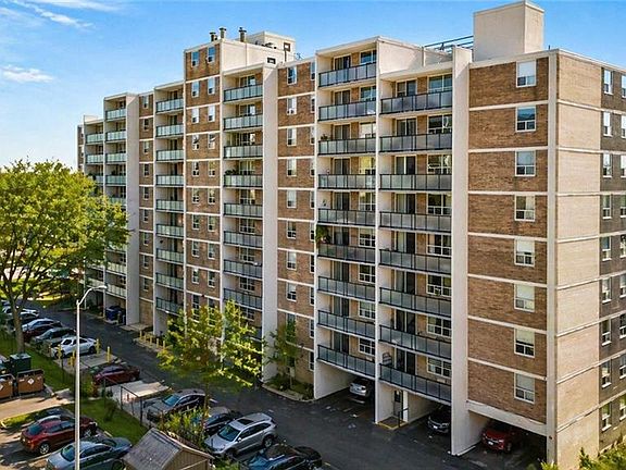 3rd image of 359 Geneva St #1004