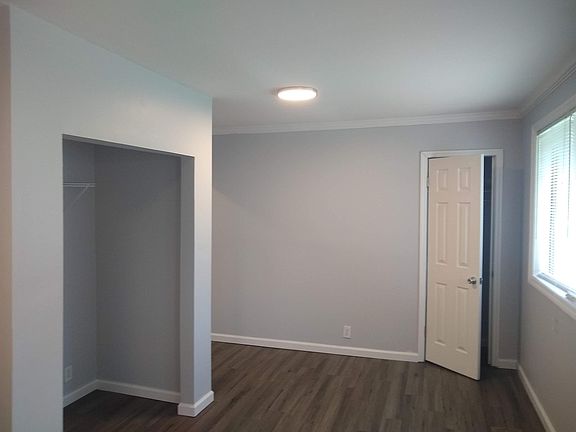 Kitchen/Eat-in with laundry hookups to the left