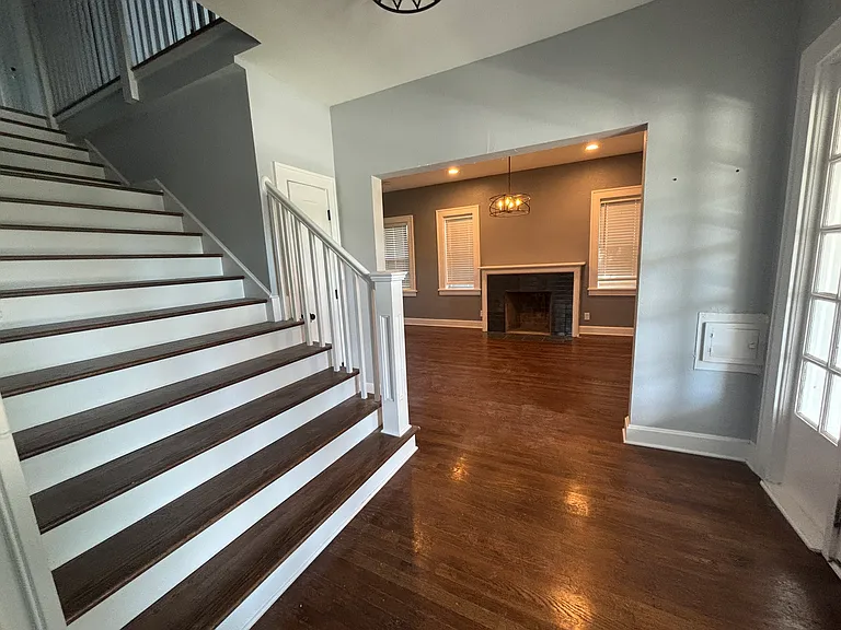 2401 Benton Blvd — Photo 8