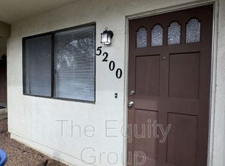 5200 W Cambridge Ave, Visalia, CA 93277