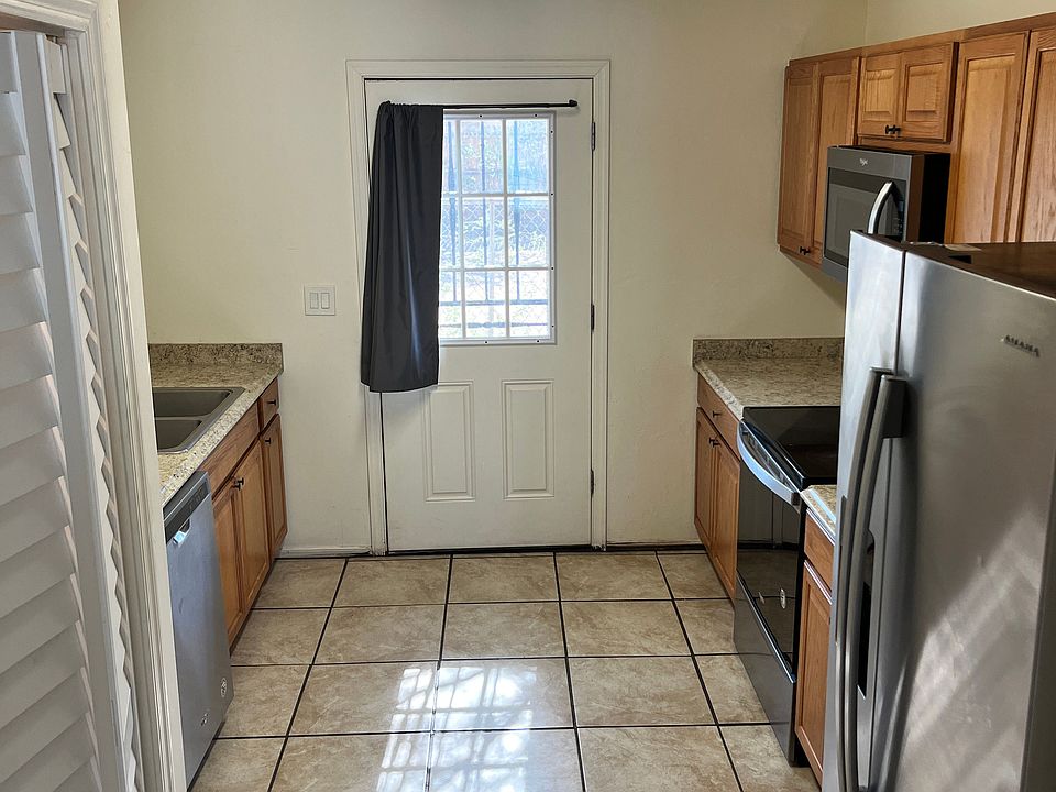 1st image of 1313 W Cedar St