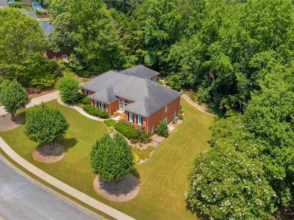 1420 Arblay Pl, Loganville, GA 30052