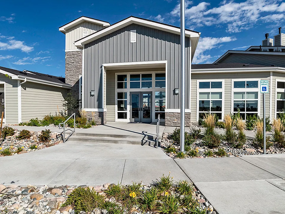 The Overlook at Interquest Apartments