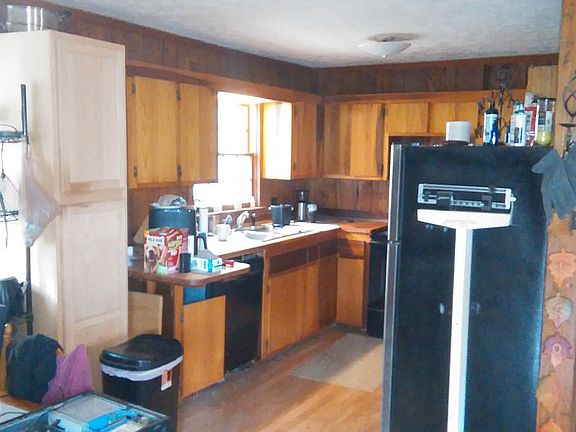 Kitchen - Washer/Stove/Frdg