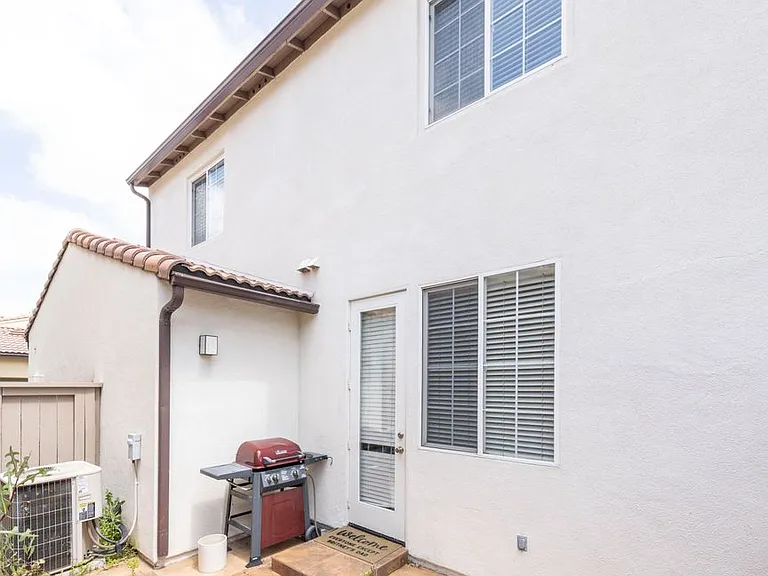 74 Sorenson — Photo 18