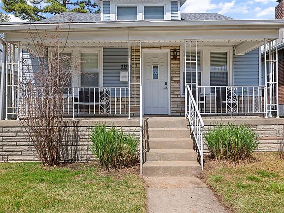 4th image of 3139 Hampton Ave