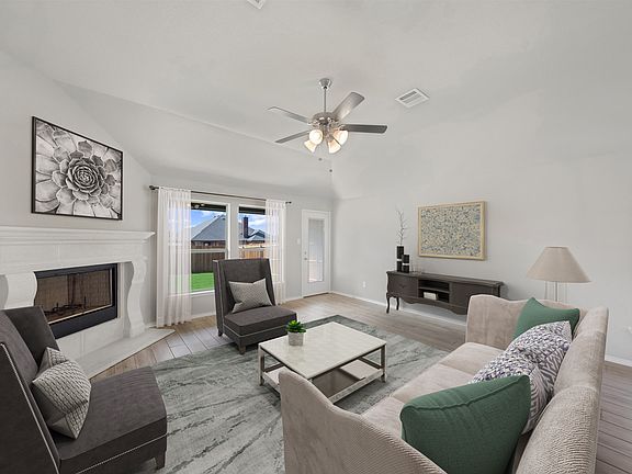 3rd image of 4529 Pentridge Dr