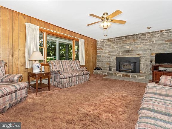 5th image of 1228 Old Manchester Rd
