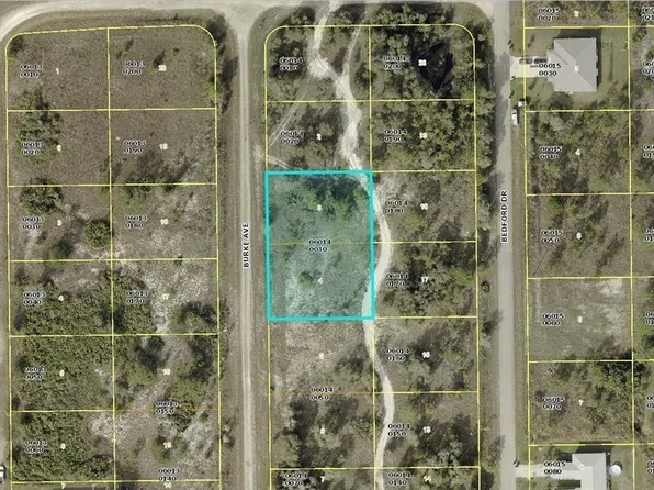 761 & 763 Burke Ave, Lehigh Acres, FL 33974