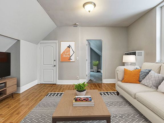 3rd image of 2041 W Rice St APT 2