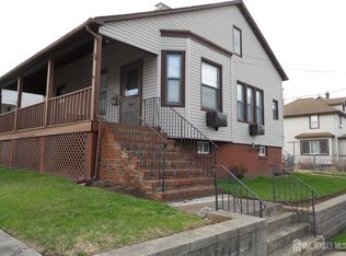 99 Washington Ave, Carteret, NJ 07008