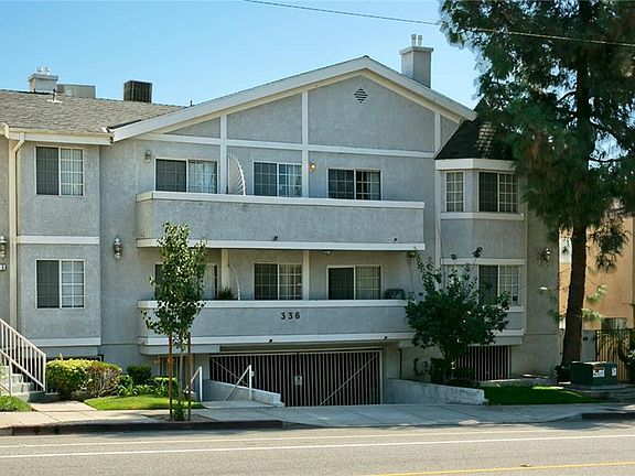 3rd image of 336 E Verdugo Ave APT 210