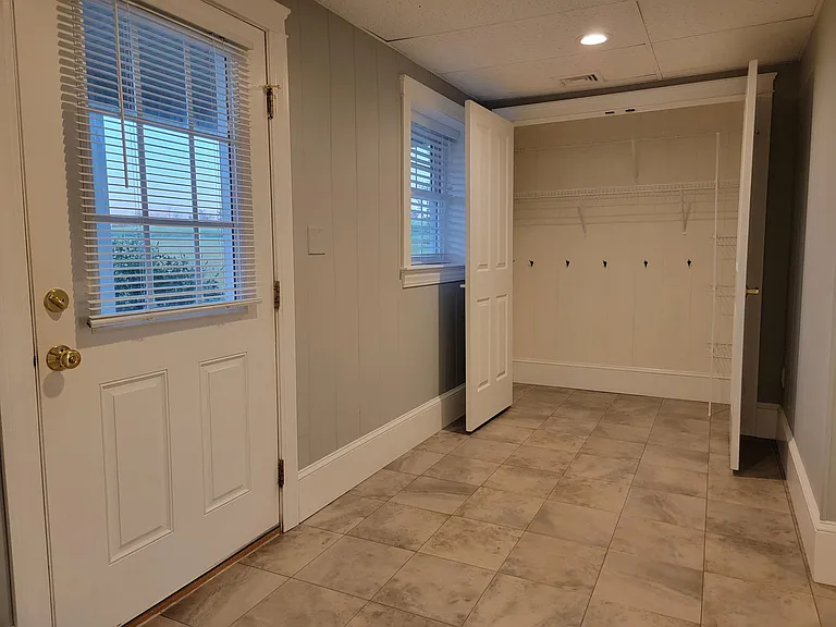 3945 Conrad Weiser Pkwy — Photo 10