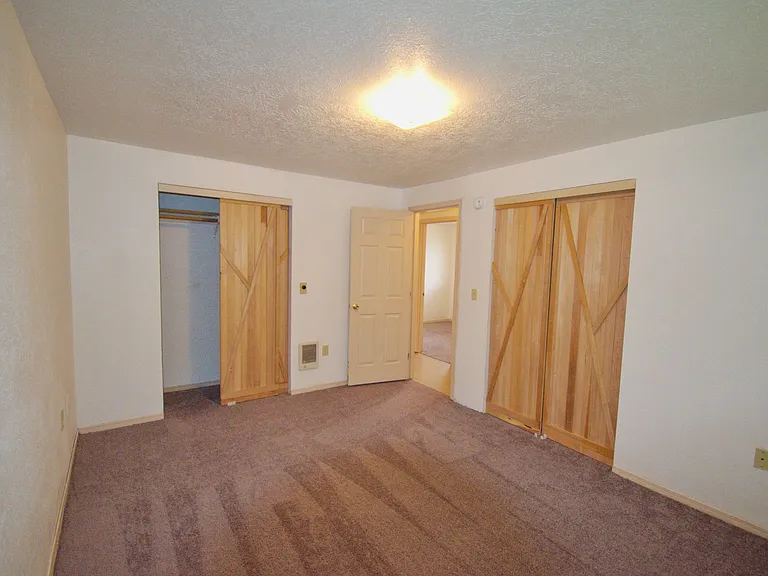 125 E Elmore St #2 — Photo 10