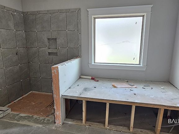 5th image of 8348 Calverton St