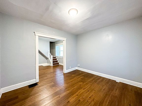 3rd image of 273-275 N Parkview Ave #4180360A4
