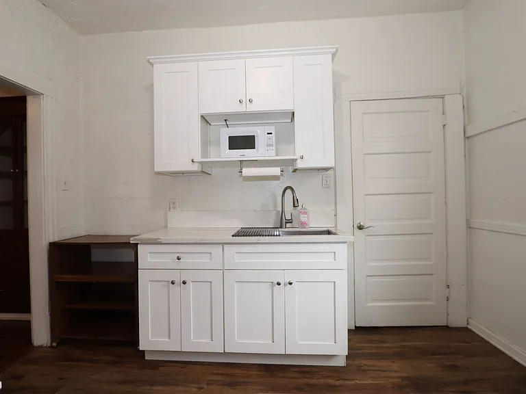 3907 Chestnut St — Photo 12