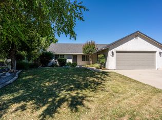 5486 Mill Pond Ln, Redding, CA 96001
