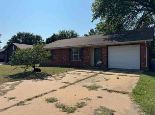 909 E Moore Ave, Stillwater, OK 74075