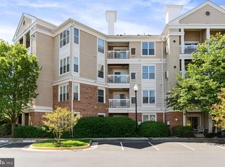 2204 Westcourt Ln APT 117, Herndon, VA 20170