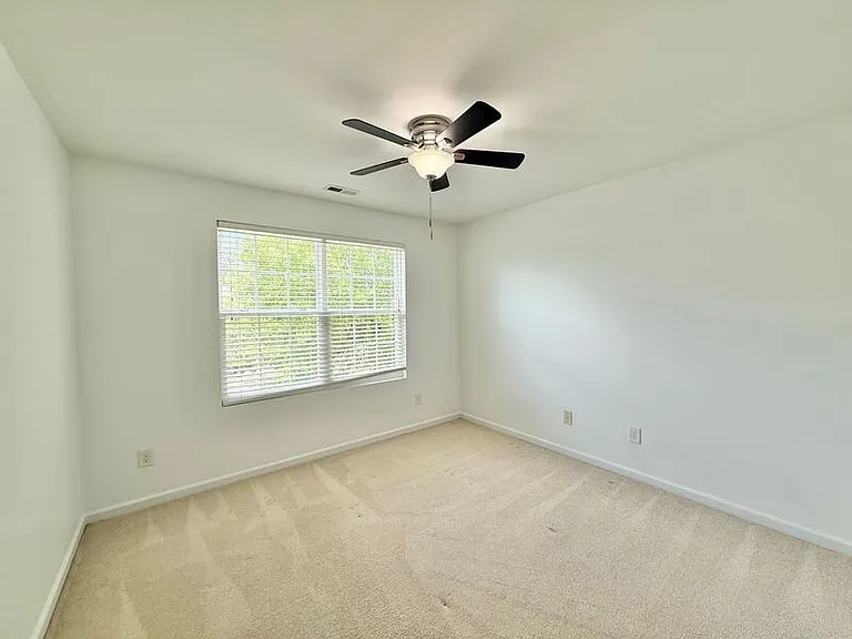 1812 Grace Point Rd — Photo 20