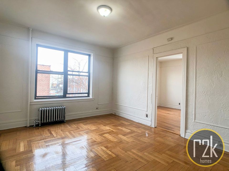 1st image of 3257 35th St APT C3
