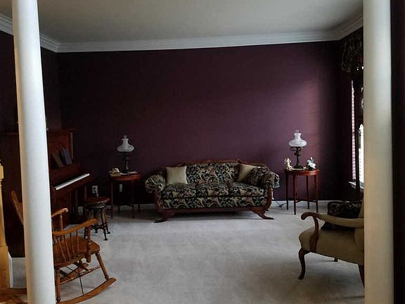 3rd image of 114 Mansker Park Dr