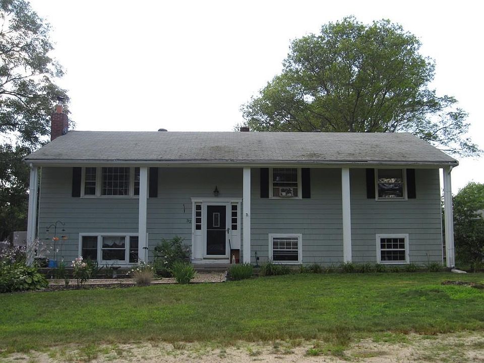 1st image of 32 High Pine Dr
