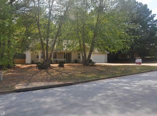 290 Mountainview Dr, Covington, GA 30016