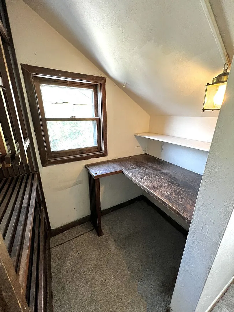 125 River St- Martin Apts — Photo 3