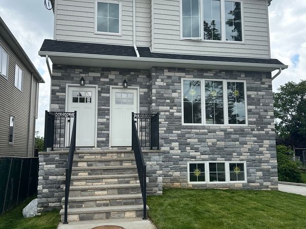 16 Canton Ave