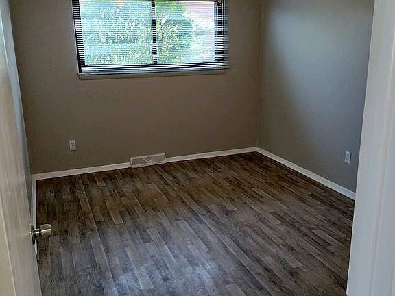 3rd image of 24597 Clareshire Dr APT 103