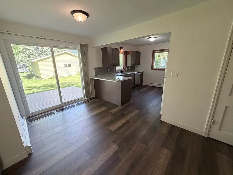 1609 Ash St — Photo 21