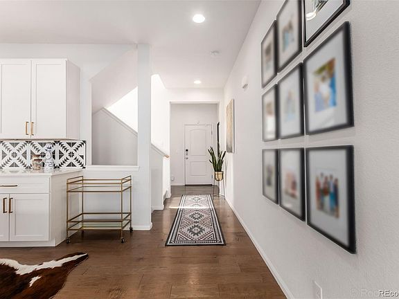 4th image of 5392 Walden Court